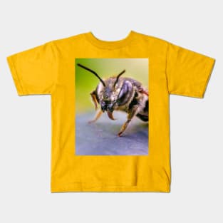 Good Doggy! Macro Insect Photograph Kids T-Shirt